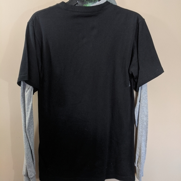 Young Men's Small NWT - Picture 2 of 2